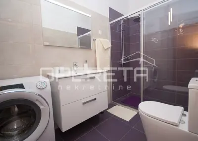 Stan 46 m², Vis centar - terasa i blizina mora - 15