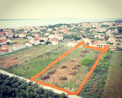VRSI- MULO- GRAĐEVINSKO ZEMLJIŠTE, 953 m²