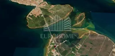 Building plot 1,802 m², Privlaka - 70 m from the sea - 2