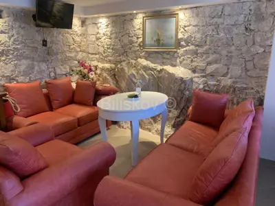 House 117 m², Kaštel Lukšić - 150 m from the sea and beach - 2