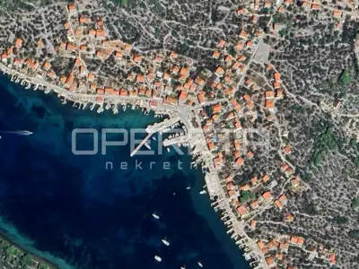 Building land 636 m², Kaprije - 120 m from the sea - 3