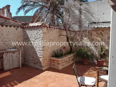 Kamena kuća 130 m², Brač - 100 m od mora - 3