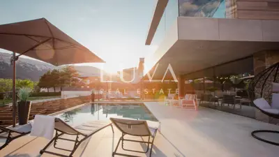 Villa 280 m², Baška auf der Insel Krk, 4 Schlafzimmer und 4 Badezimmer - 9