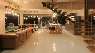 Villa 280 m², Baška auf der Insel Krk, 4 Schlafzimmer und 4 Badezimmer - 3