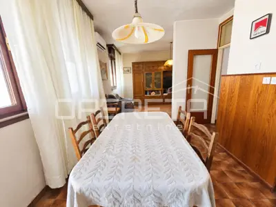 Stan 77 m², Sučidar Split - 3 sobe, terasa i balkon - 13