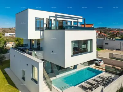 Vila u Medulinu, pogled na more i pristup plaži