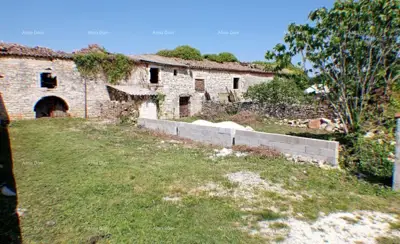 Kamena kuća 40 m², Šišan - za rekonstrukciju