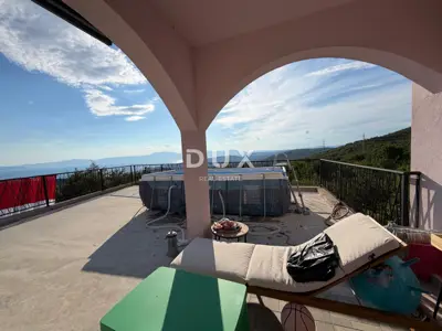 Kuća 159 m², Hreljin - panoramski pogled na more - 18