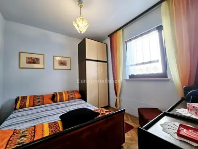 Stan u Malinskoj, 2 spavaće sobe i balkon - 15