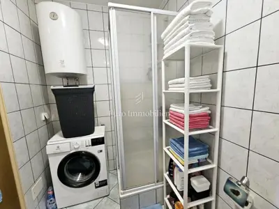 Stan u Malinskoj, 2 spavaće sobe i balkon - 19