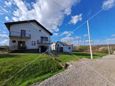 House for sale in Dugo Selo - Centar, 250 m² - 3