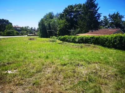 Građevinsko zemljište 1 510 m², Muntrilj, Tinjan - centar sela