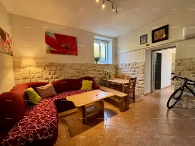 Wohnung 55 m², Pula Centar, ruhige Lage - 2