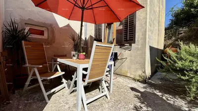 Wohnung 55 m², Pula Centar, ruhige Lage - 15