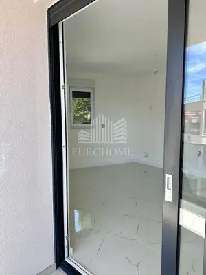 Stan 67 m², Strožanac - moderan dvosoban s lođom - 7