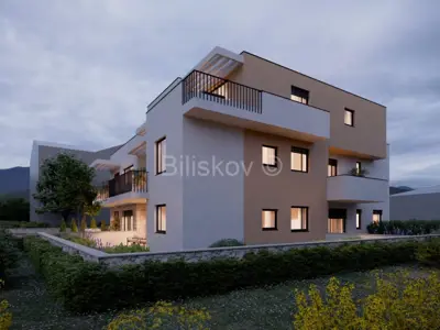 Murter, 3-room apartment 62 m² on the second floor, 2 terraces - 7