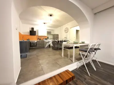 Stan 100 m², Opatija - Centar, 2 spavaće sobe i 2 kupaonice