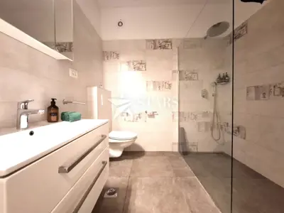 Stan 100 m², Opatija - Centar, 2 spavaće sobe i 2 kupaonice - 4