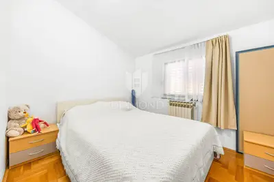 GELEGENHEIT! Umgebung von Pula, Haus mit drei Wohneinheiten! - 10