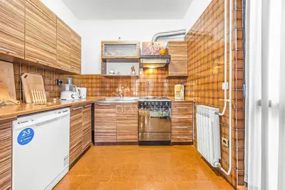 GELEGENHEIT! Umgebung von Pula, Haus mit drei Wohneinheiten! - 3