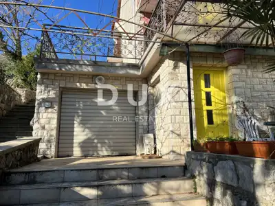 Zwei Doppelhäuser 500 m², Opatija - Centar, Meerblick - 11