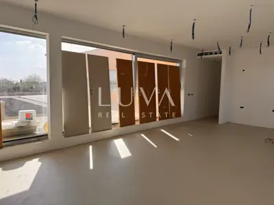 Istria, Žminj, house 145 m² with pool, for sale - 11