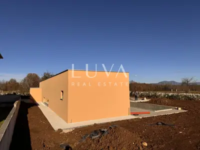 Istria, Žminj, house 145 m² with pool, for sale - 9