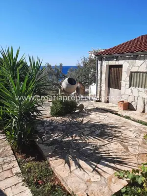 House 200 m², Šolta - sea and bay view - 13