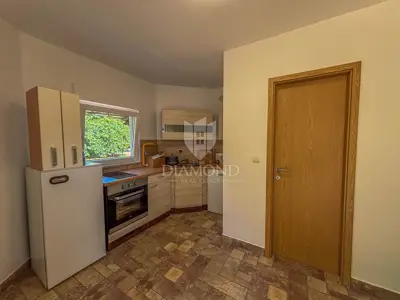 Kuća 164 m², Umag - velika okućnica i vrtna kuhinja - 20