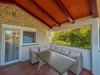 Kuća 164 m², Umag - velika okućnica i vrtna kuhinja - 3