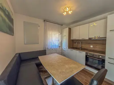 Kuća 164 m², Umag - velika okućnica i vrtna kuhinja - 16