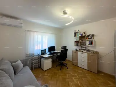 House 353 m², Ližnjan - 3 apartments and garage - 17