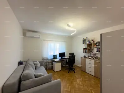 House 353 m², Ližnjan - 3 apartments and garage - 16