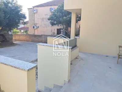 APARTAM PAKOŠTANE PRIZEMJE 128 m² - 2