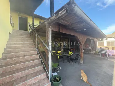 House 200 m², Mahićno - business potential and yard 760 m² - 6