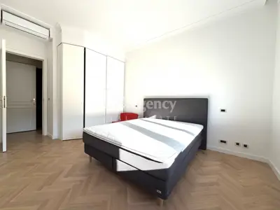 Zagreb, Centar - Trg bana Jelačića 154 m² (lease) - 11