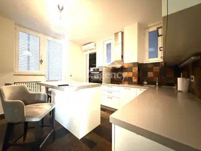 Zagreb, Centar - Trg bana Jelačića 154 m² (lease) - 8