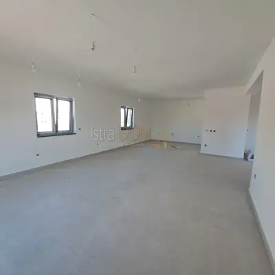 Kuća 135 m², Šikići kod Pule - prizemnica s garažom - 3
