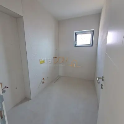 Kuća 135 m², Šikići kod Pule - prizemnica s garažom - 7