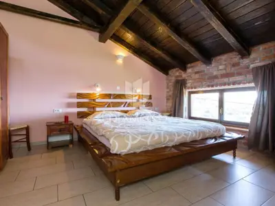 Grundstück 4.114 m², Veprinac - 3 Häuser und Pool - 17