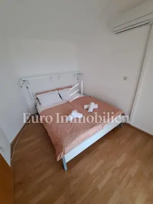Haus 150 m², Krk - Pool und Grundstück 754 m² - 20