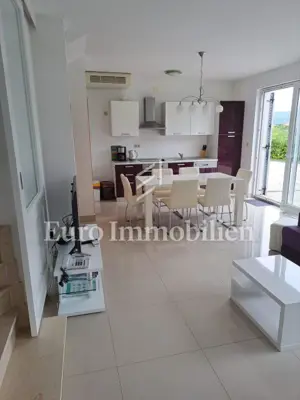 Haus 150 m², Krk - Pool und Grundstück 754 m² - 13