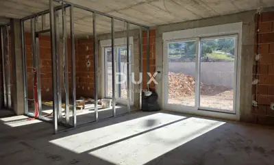 Apartment 52 m², Žaborić - ground floor and yard 114 m²