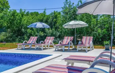 Kuća 126 m², Labin - bazen i natkrivena terasa - 20