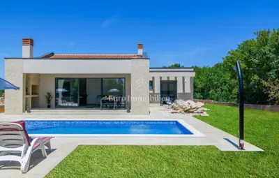Kuća 126 m², Labin - bazen i natkrivena terasa - 2