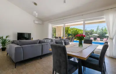 Kuća 126 m², Labin - bazen i natkrivena terasa - 5