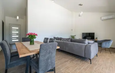 Kuća 126 m², Labin - bazen i natkrivena terasa - 4