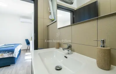 Kuća 126 m², Labin - bazen i natkrivena terasa - 8
