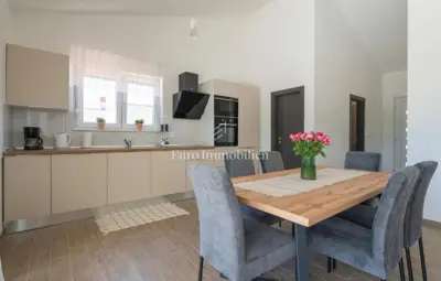 Kuća 126 m², Labin - bazen i natkrivena terasa - 7