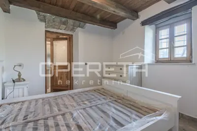 House for sale in Buje, 200 m² - 15